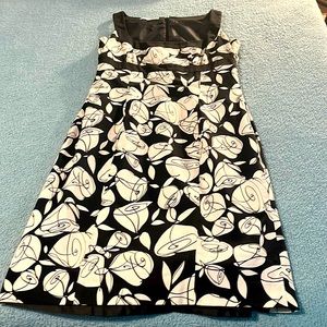 Rena Rowan Classic Black and White Rose Summer Dress, Worn Once, No Stains